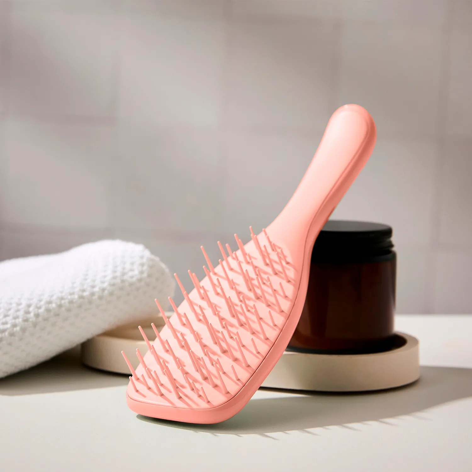 THE ULTIMATE DETANGLER EXTRA GENTLE SAFFRON Расческа