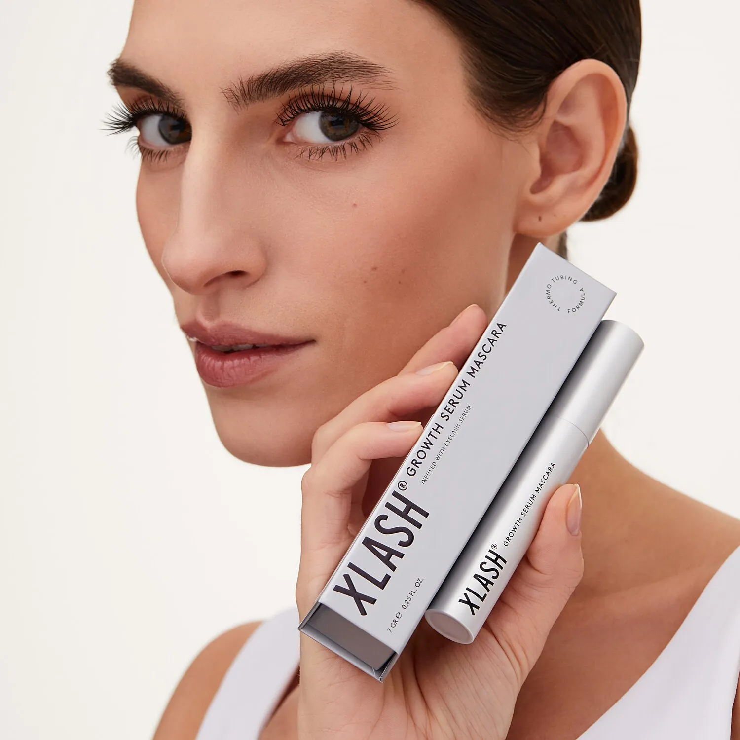 GROWTH SERUM MASCARA Термотушь с сывороткой для роста ресниц