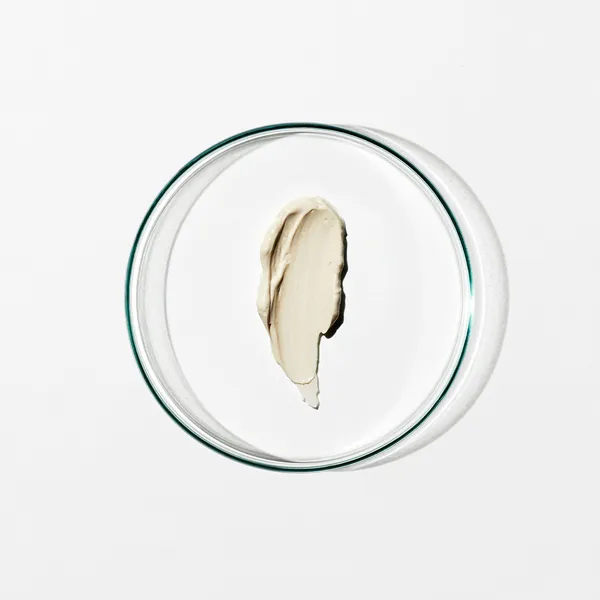 Очищающая глиняная маска пшеница, гинкго и клюква