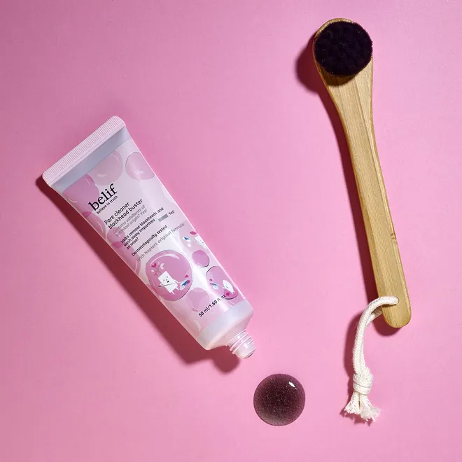 PORE CLEANER Гель против черных точек с щеточкой для лица