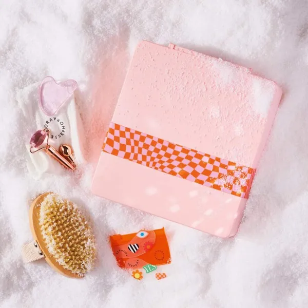 Holiday Story Набор средств для лица и тела сияние и массаж