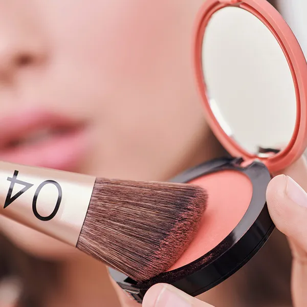 Colorful Румяна с металлическим эффектом