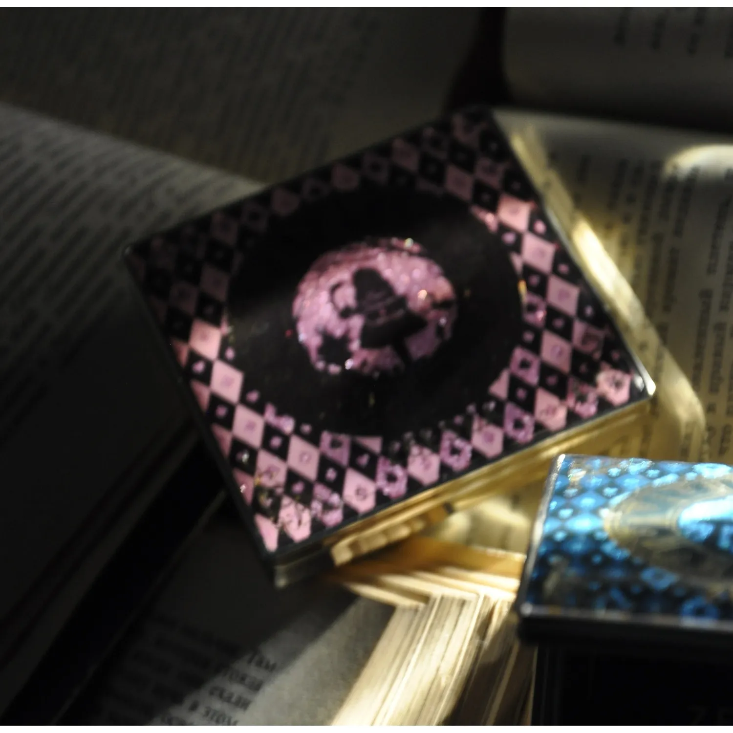 REFRESHING SILKY POWDER Пудра компактная матирующая