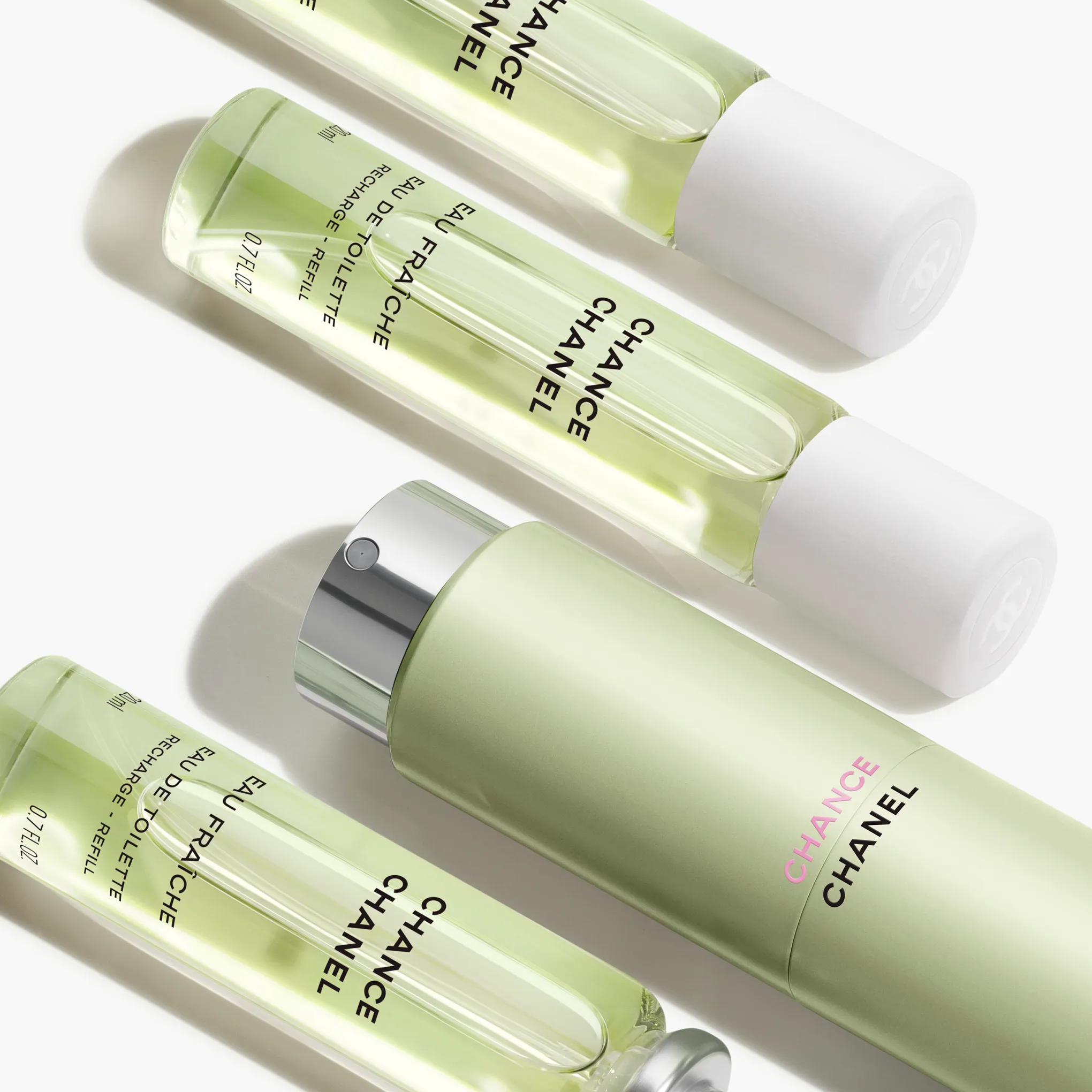 CHANCE EAU FRAICHE Туалетная вода Twist and Spray с двумя сменными блоками