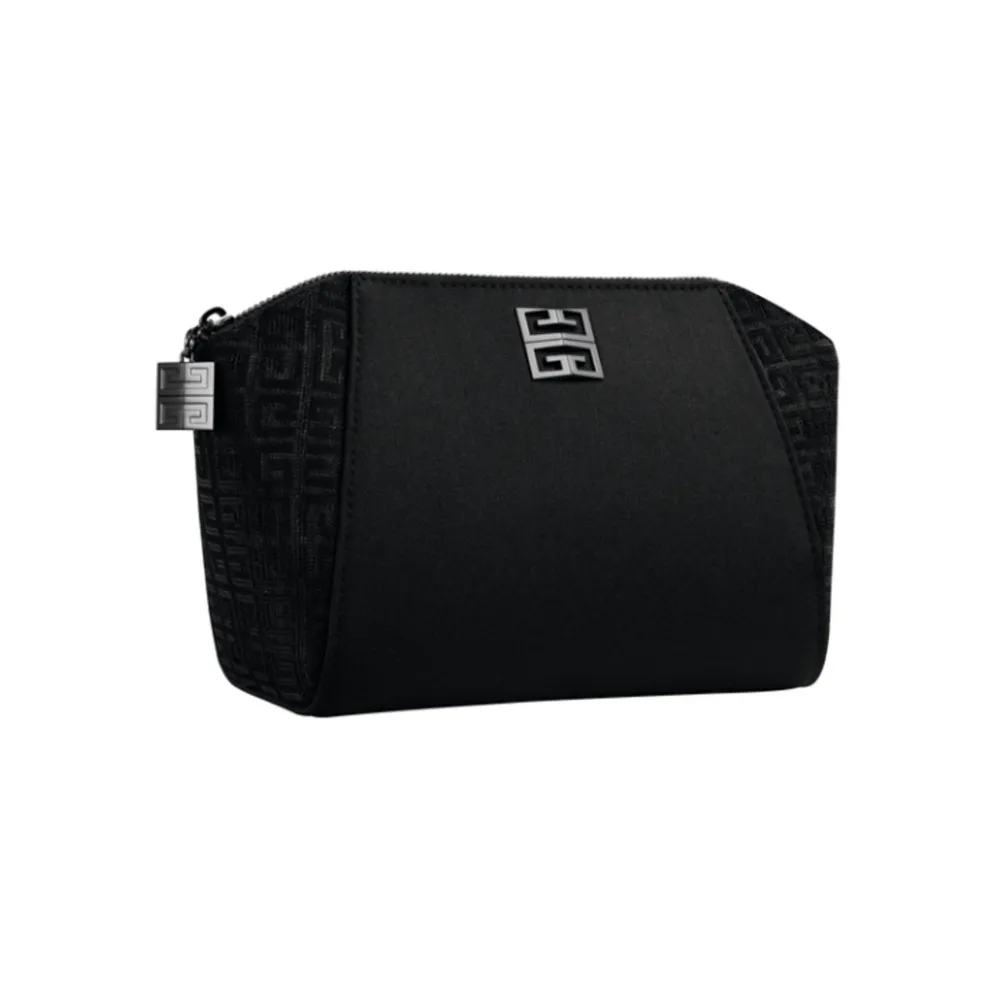 Косметичка ICONIC BLACK