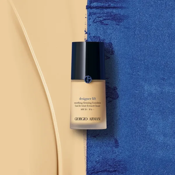 DESIGNER LIFT Тональный крем с эффектом лифтинга