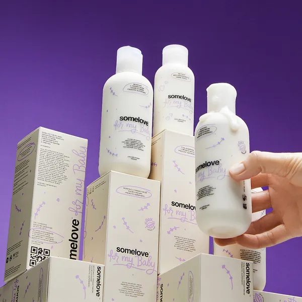 Увлажняющее молочко после купания новорождённого с ароматом ванили и лаванды