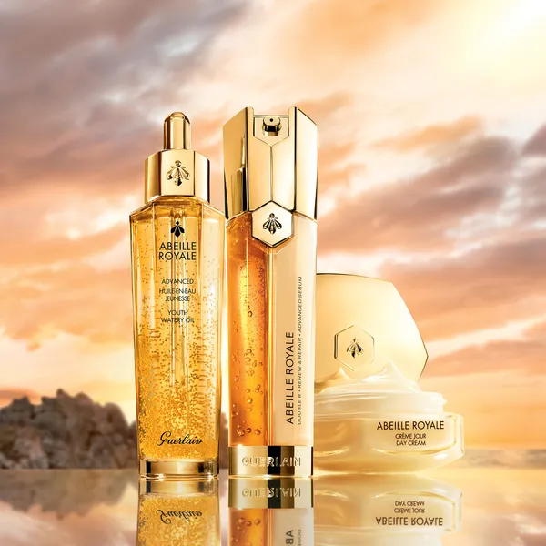 Abeille Royale Улучшенная сыворотка для лица двойного действия