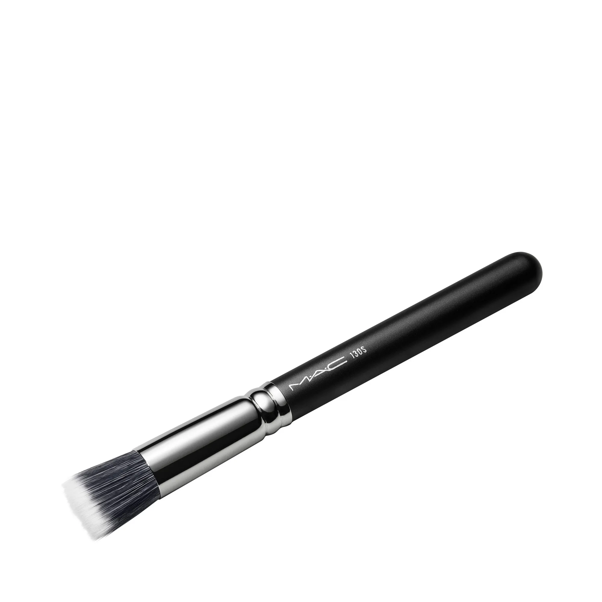 Short Duo Fibre Brush #130S Кисть косметическая