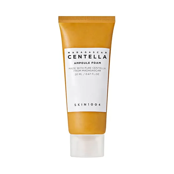 Пенка для умывания c центеллой азиатской Madagascar Centella в подарок от SKIN1004