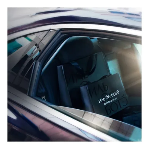 Бесплатное такси комфорт-класса за 1990 бонусов кроме Москвы и Санкт-Петербурга