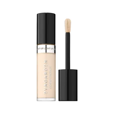 Light up concealer Консилер выравнивающий цвет кожи