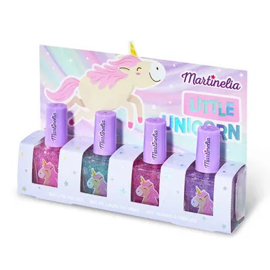 Набор их четырех лаков для ногтей