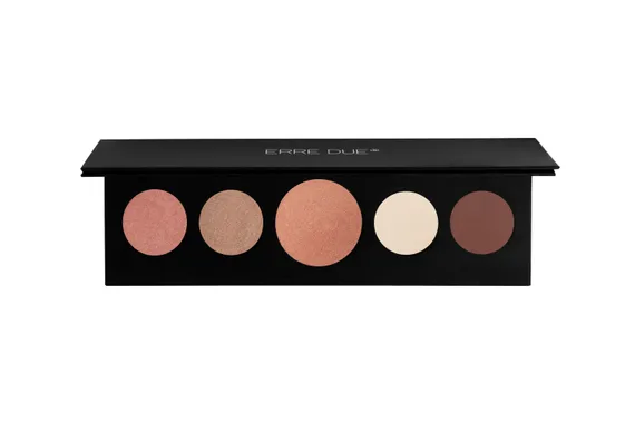 BEAUTY ESSENTIALS PALETTE Палетка для макияжа универсальная