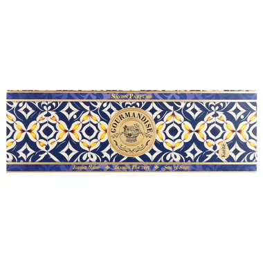 Set of natural perfumed soap Набор натурального парфюмированного мыла  белый сад, жасмин, зеленый чай, шалфей, морская соль